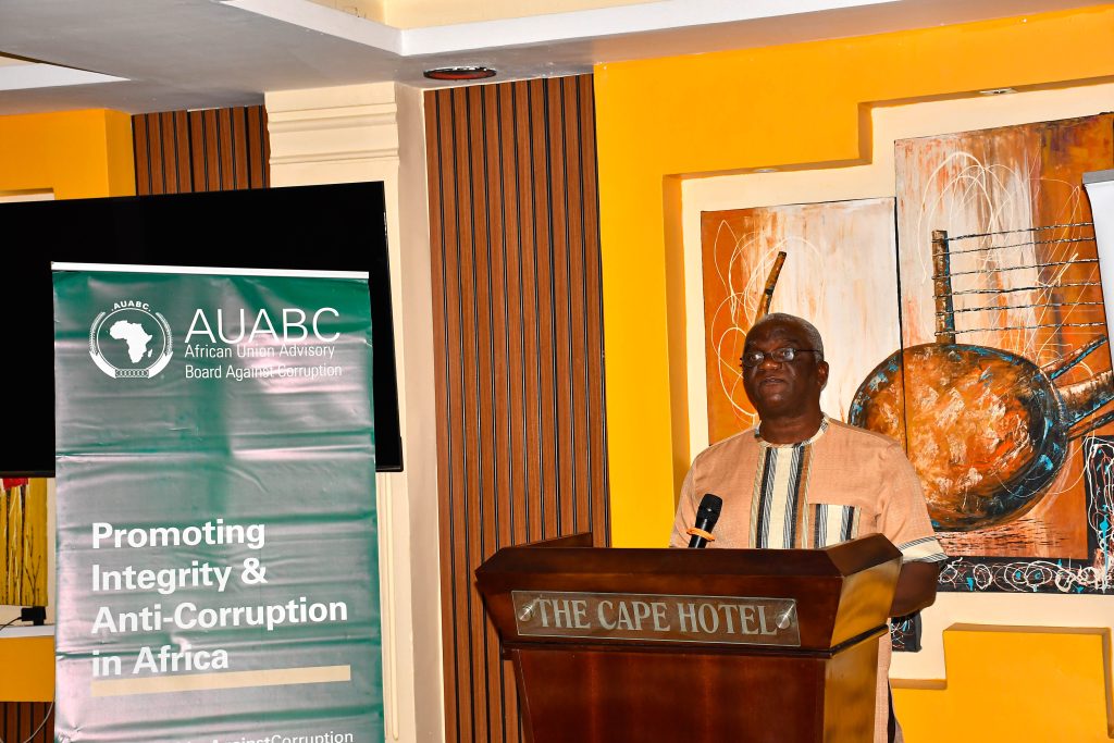 LRA Commissioner General Calls for United Front Against Illicit Financial Flows